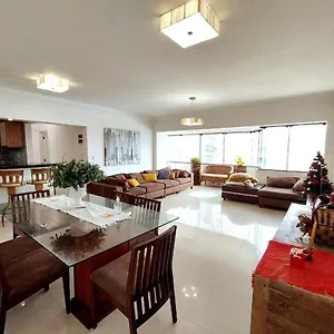 Apto Amplo 1suite 2quartos - Quadra Mar 50m Da - Somente Familiares Balneário Camboriú